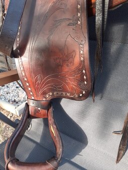 Prodám krásné westernové sedlo - 4