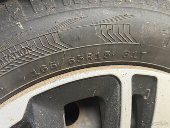 Celoroční pneu 165/65 R15 - 4