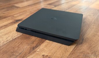Sony Playstation 4 Slim (CUH-2216B) 1TB černá (FW 7.00) - 4