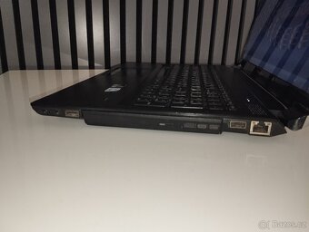Lenovo V570c - 4