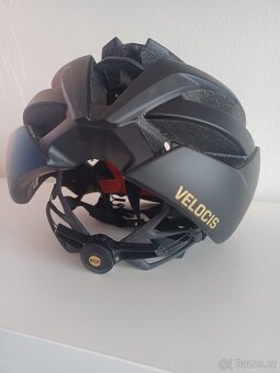 Cyklistická helma - 4