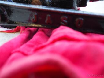 SLEVA: PRODÁM STAROU RUČNÍ VRTAČKU JASO - RETRO - 4