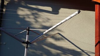 Zahradní sušák Brabantia Lift-O-Matic Advance 60m - 4
