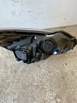 Opel Corsa D levé přední světlo - 4