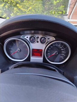 Ford Kuga 4x4 - 4