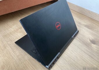 Dell Inspiron 15 - 4