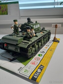 Lego Cobi 2555 sovětský tank KV-1 - 4
