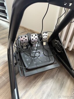 Logitech G923 - 4
