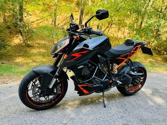 KTM  Superduke 1290 - 4
