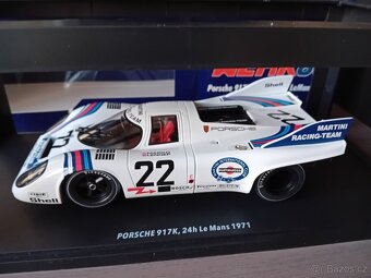 Porsche 917K a Alfa Romeo 155 V6 Ti 1:18 Werk83 - 4