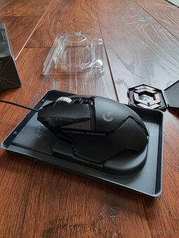 Logitech G502 Hero - 4