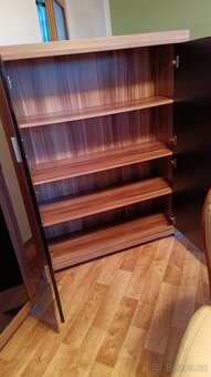 Sestava skříní nábytku do obýváku - 4