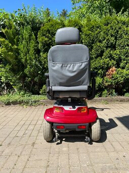 Prodám elektrický skútr po dědečkovi - 4