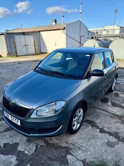 Škoda Fabia 2 Facelift 1,2 TSI Šedá metalíza 2012 - 4