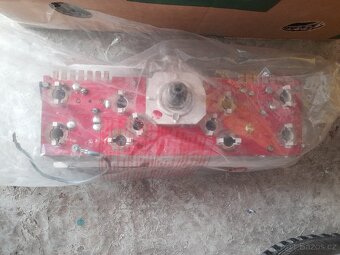 Náhradní díly různé - 4