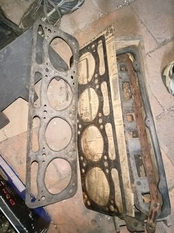 Mnoho dílů na Ford Cortina MK3 labuť Capri Taunus Escort - 4