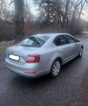 Škoda Octavia 3  1.6 TDI Model 2015 Style - 4