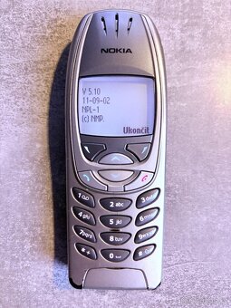 Nokia 6310i - 4