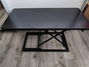 Výškově nastavitelný stolek - 4