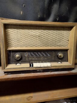Retro elektro televize radia vysavače - 4