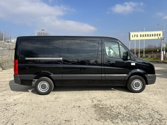 Prodám Volkswagen Crafter 2.0TDi. 100kw. L2H1. 6 míst. TZ:2. - 4