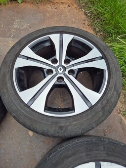 Orig.alu kola Renault 5x114,3R17"Et-49 - 4