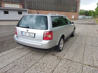 Passat B5.5 2.3 v5 - 4