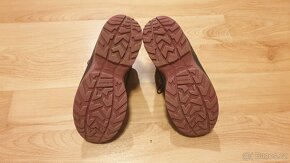 Boty Lowa a Gore-tex 35 - 4