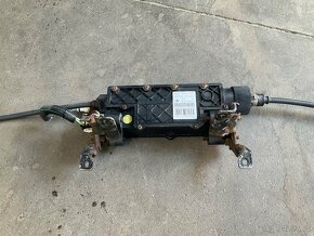 Peugeot 508 - el. motor rucni brzdy. - 4