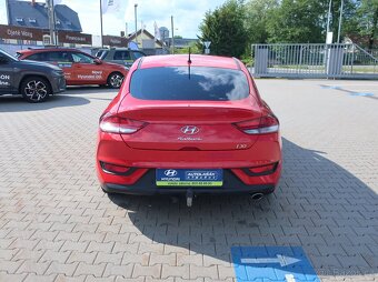 Hyundai i30 FB 1.6CRDi 100kW TAŽNÉ ČR 1MAJITEL SERVISKA - 4
