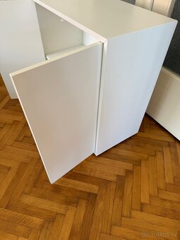 Skříňka z IKEA s policí - 4