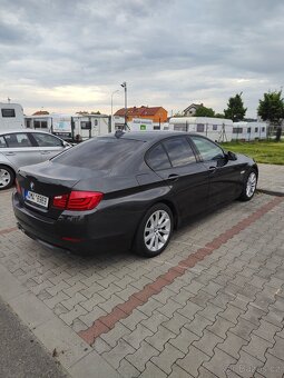 Prodám BMW 520d F10 limuzína - 4