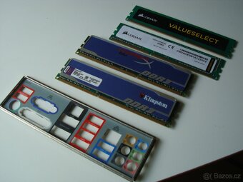 Prodám desku, procesor, paměti + chladič + originální manuál - 4