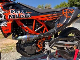 KTM 690 SMC-R - 4