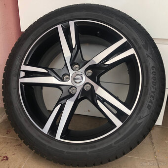 5x108 r19 kola xc40 volvo disky alu 19 235 50 rafky XC40 40 - 4