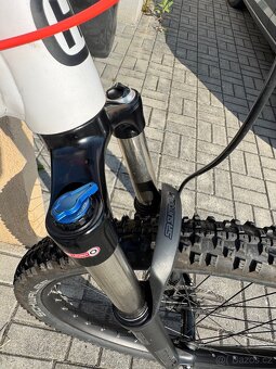 Prodám elektrokolo Husqarna LC2 29 - 4