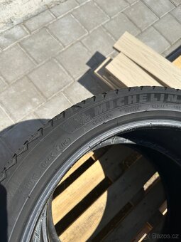 Pneu Michelin Cross Climate2, 245/40 R19 98Y - 4