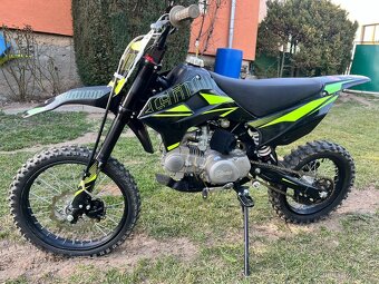 Stomp YX 140 - 4