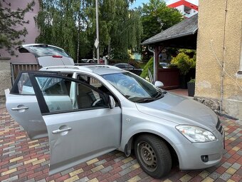 Kia cee'd, 1. generace - 4