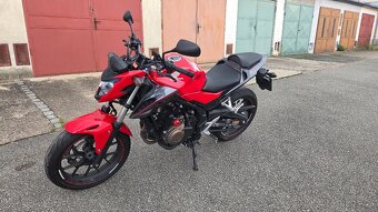 Honda CB500F - 4