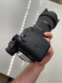 Panasonic Lumix GH5 + Sigma 18-35 ART + příslušenství - 4