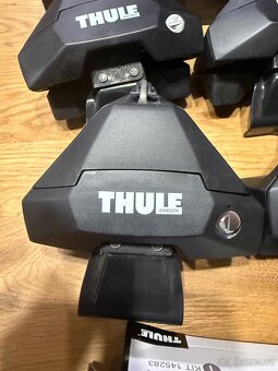 Thule patky na vůz Škoda Octavia 4 sedan (710500 a 144283) - 4