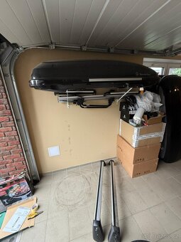 Střešní box Mercedes-Benz + příčníky - 4