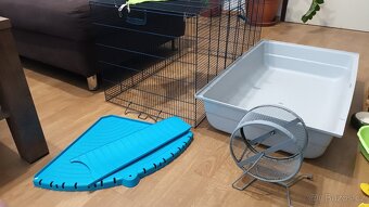 Prodám klec pro domácí mazlíčky 80x50x63 cm :) - 4