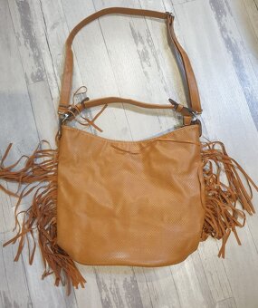 Krásná kabelka - 4