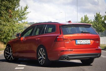 Volvo V60 2,0D 147kw A/T AWD - DPH - 4