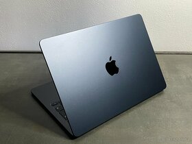 MacBook Air 13,6" 2022 M2 256GB Midnight - 4