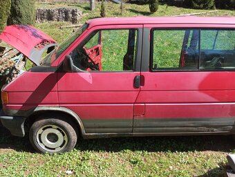 Prodám díly z VWT4 multivan - 4
