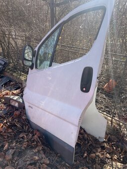 Renault Trafik boční dveře, zadní křídla dveří a levé přední - 4