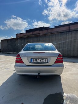 Prodám Mercedes-Benz E240 V6 - 4